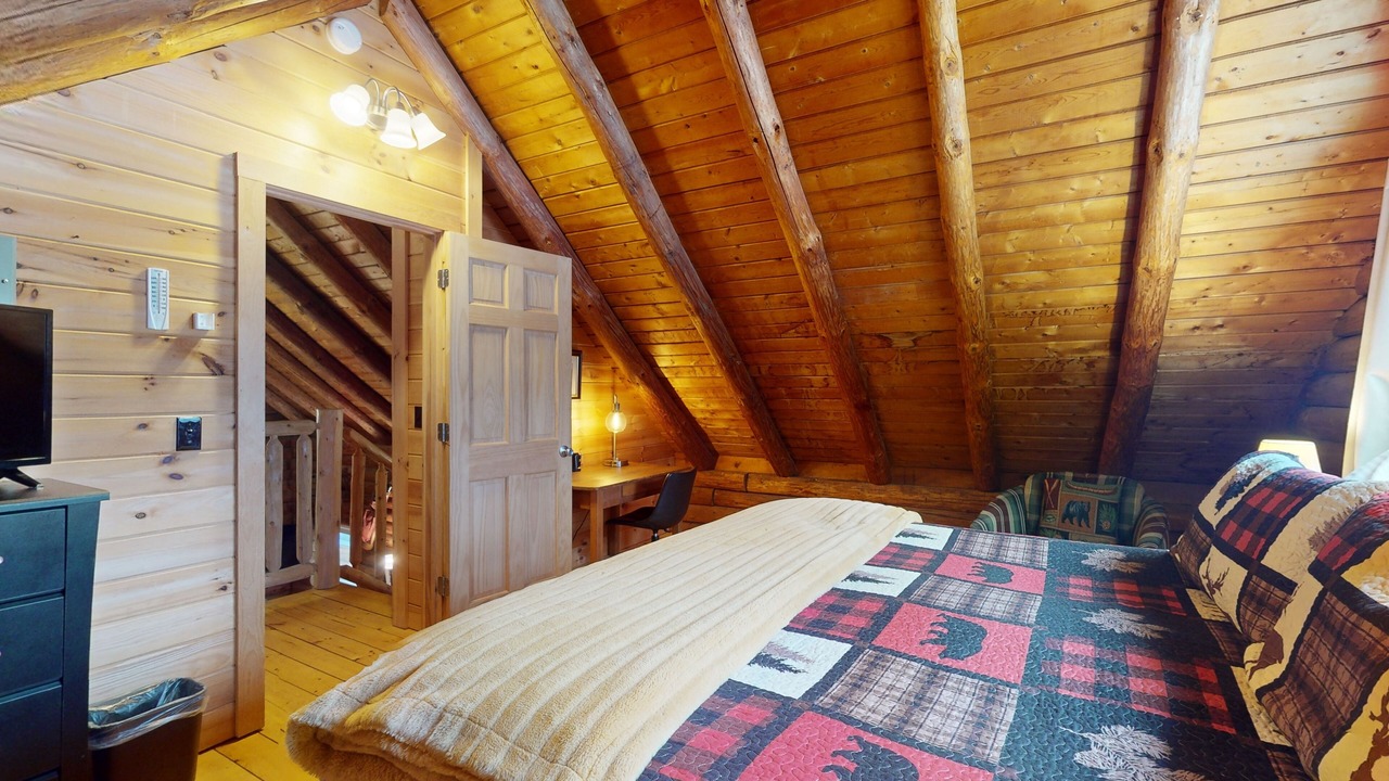 Photo of Bedroom in Jeffersonville