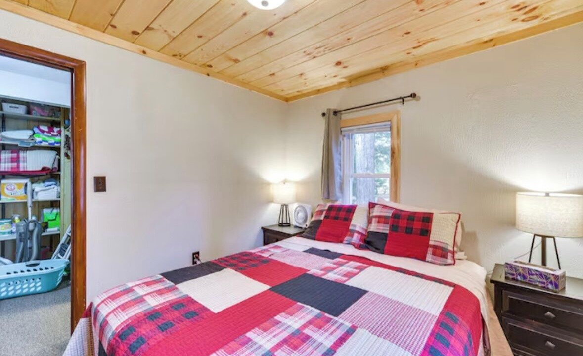 Photo of Bedroom in New Post