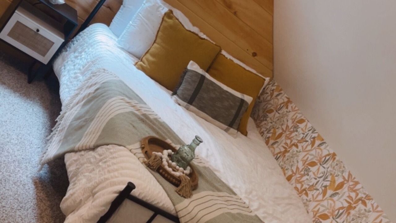 Photo of Bedroom in Cleveland