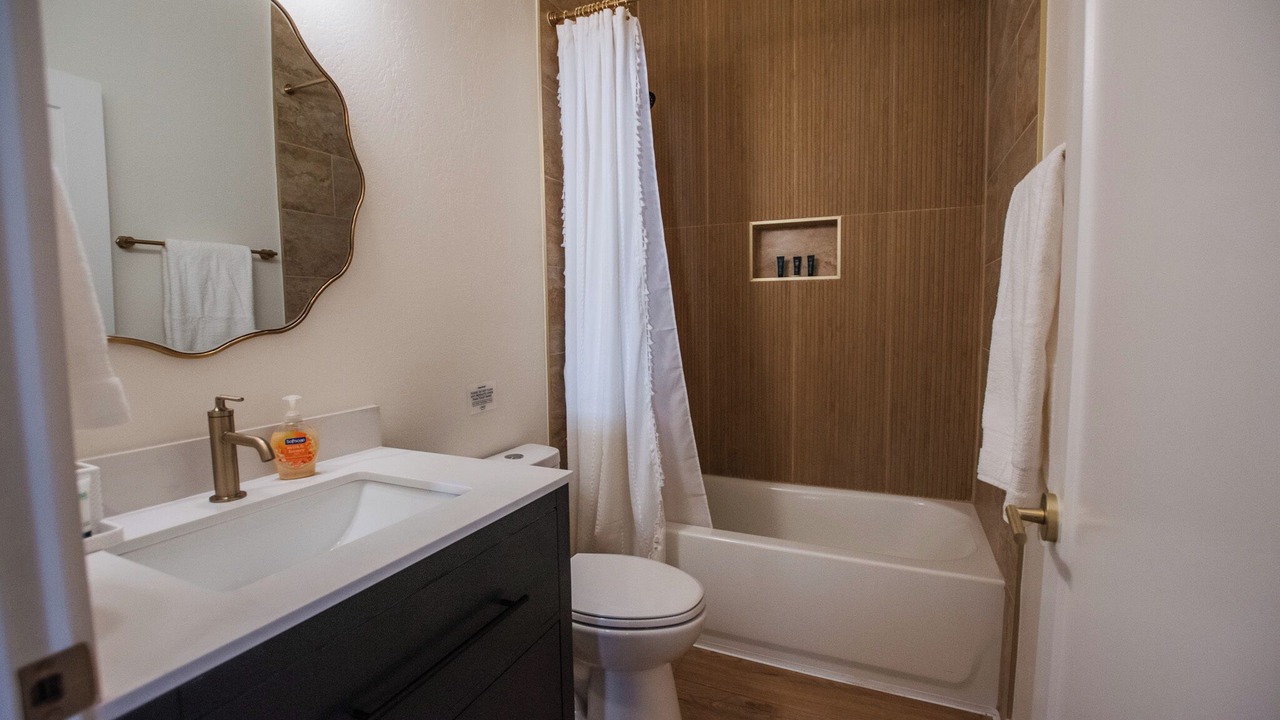 Photo of Bathroom in South Broadway