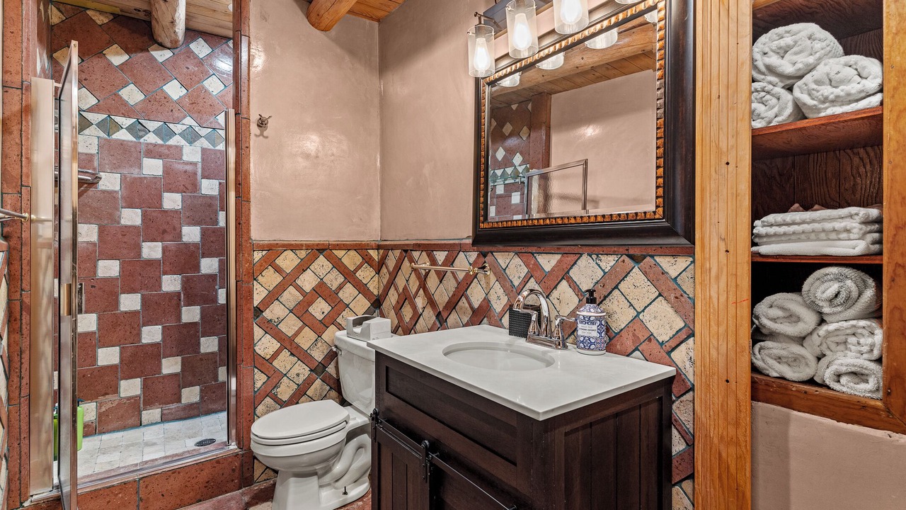 Photo of Bathroom in Tesuque