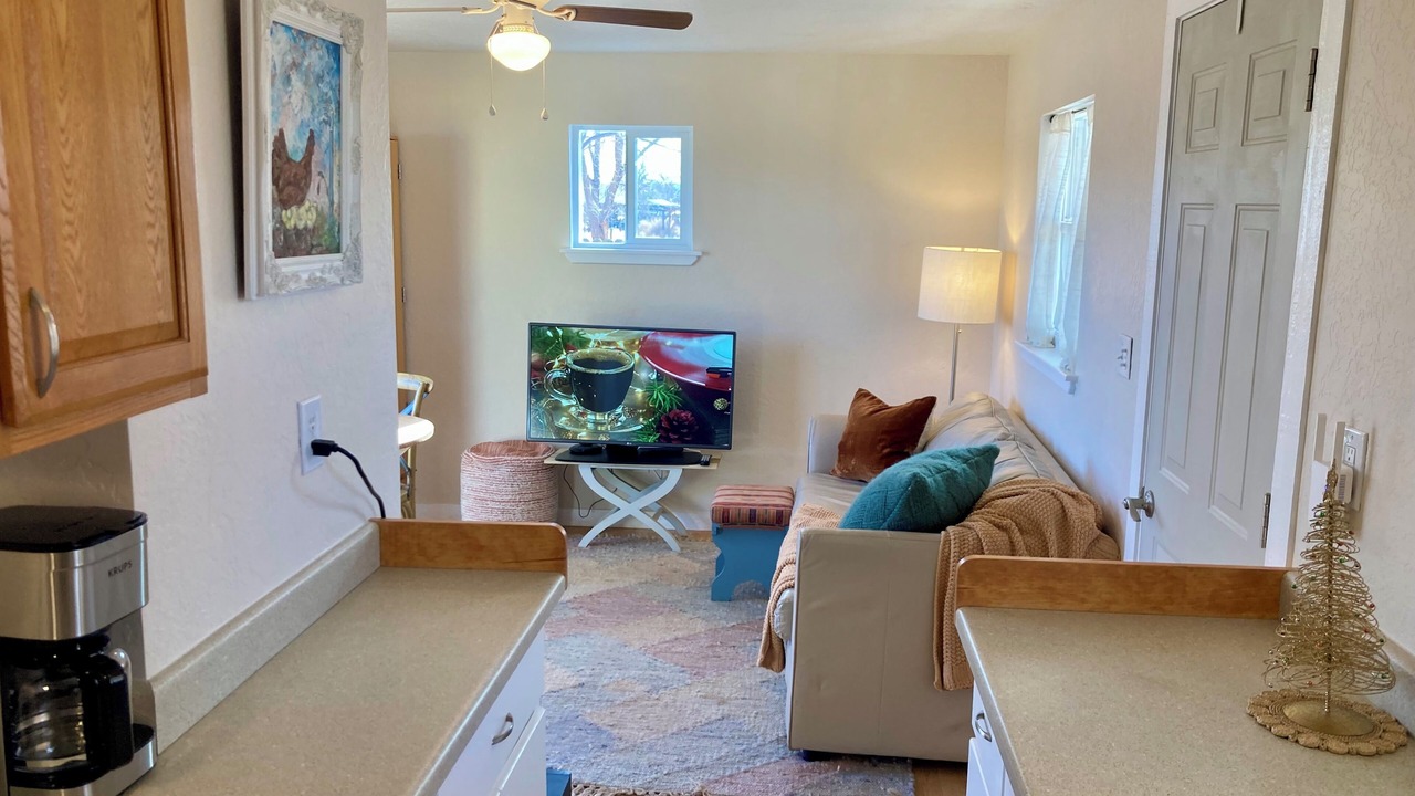 Photo of Livingroom in San Ysidro