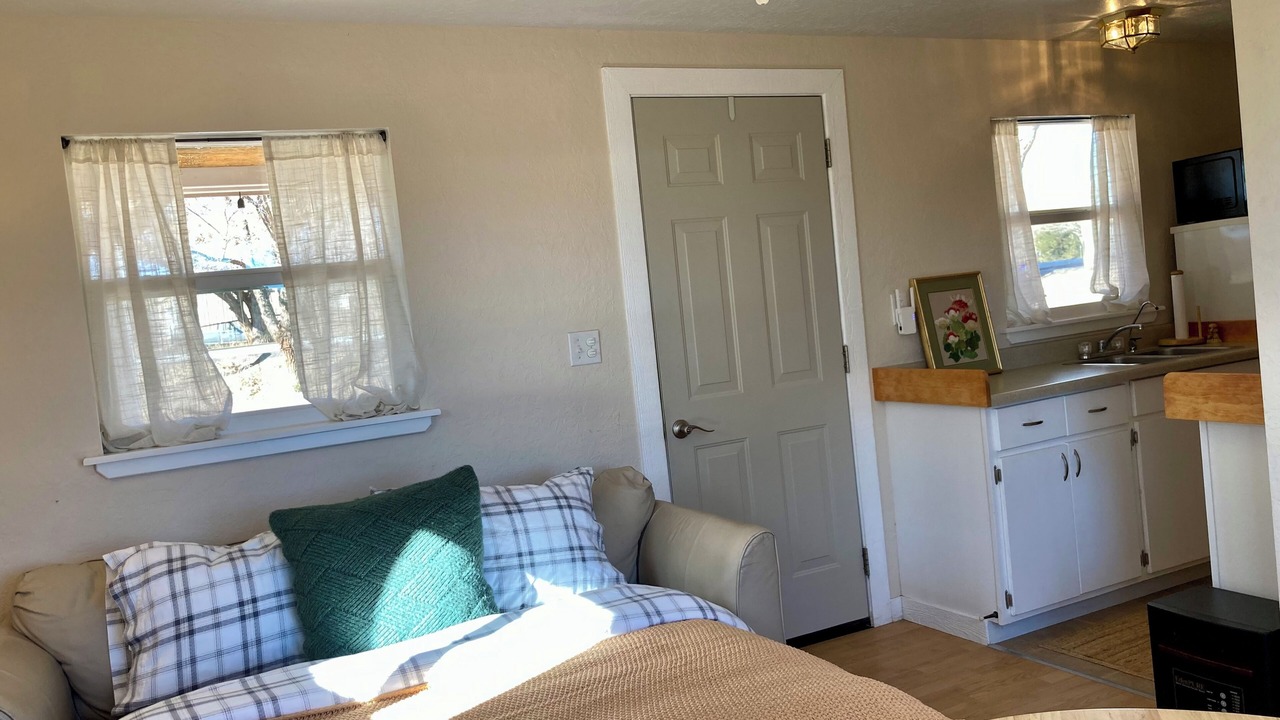 Photo of Bedroom in San Ysidro