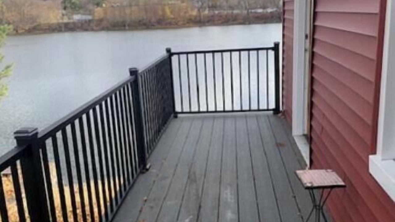 Photo of Patio Balcony in Village of Waterford