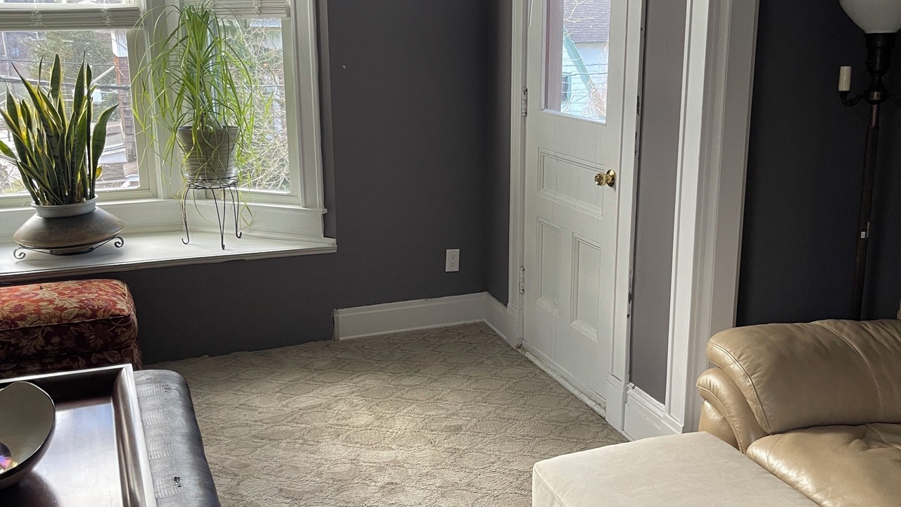 Photo of Livingroom in Little Falls