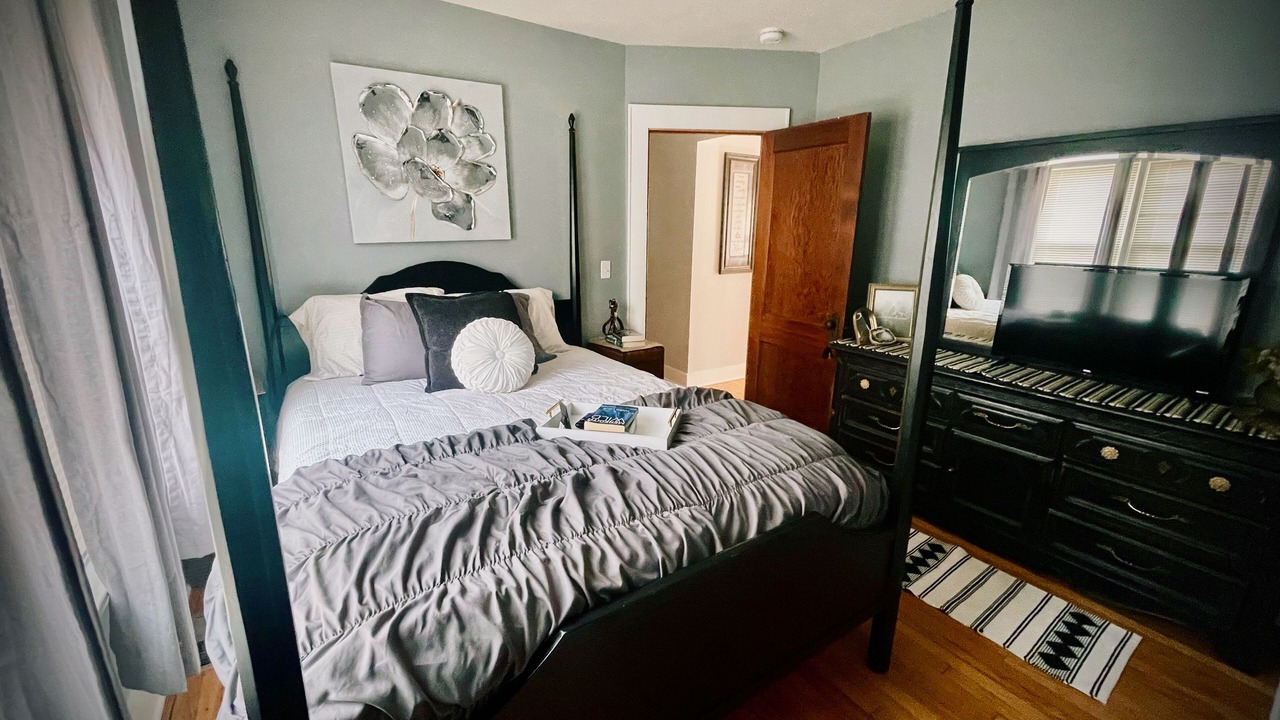 Photo of Bedroom in Syracuse