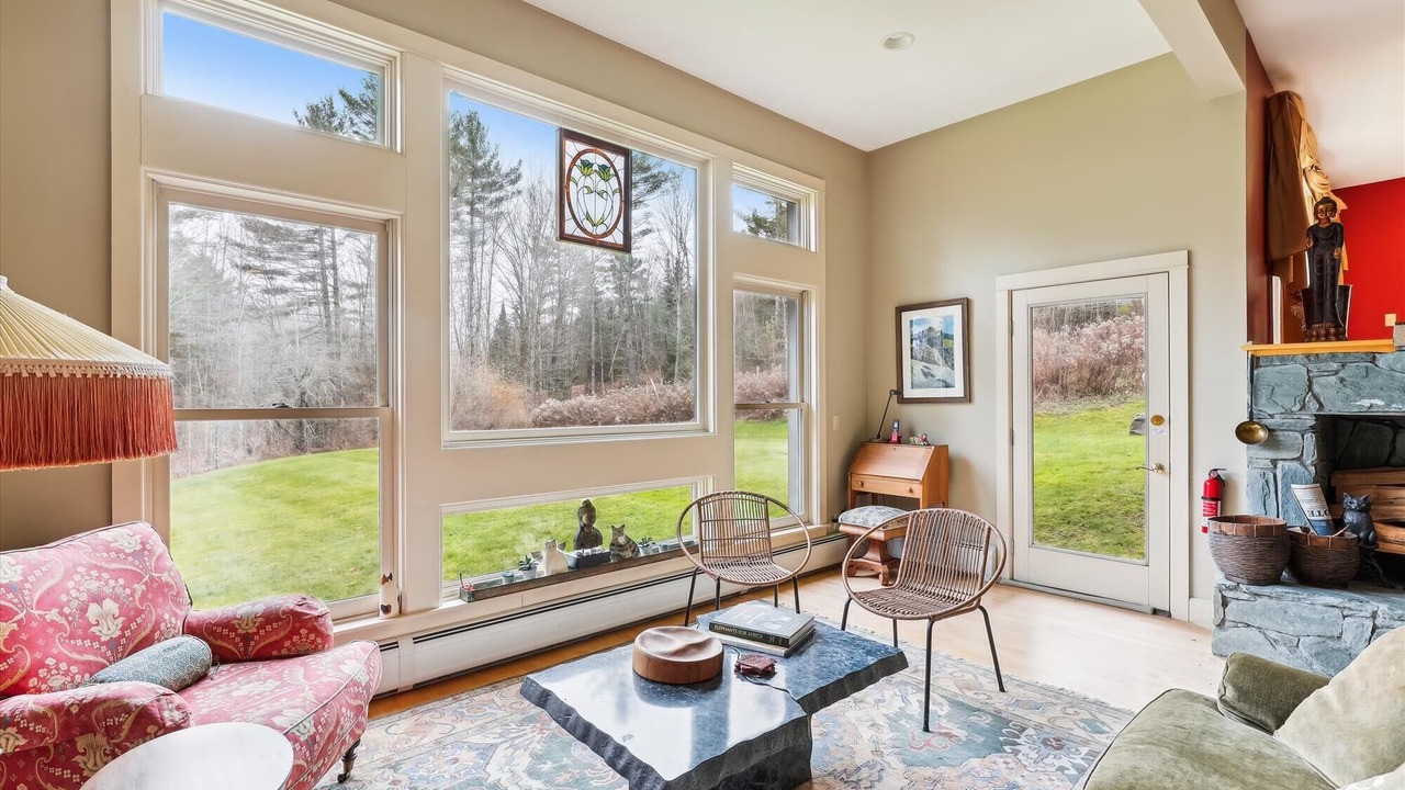 Photo of Livingroom in Stowe Hollow