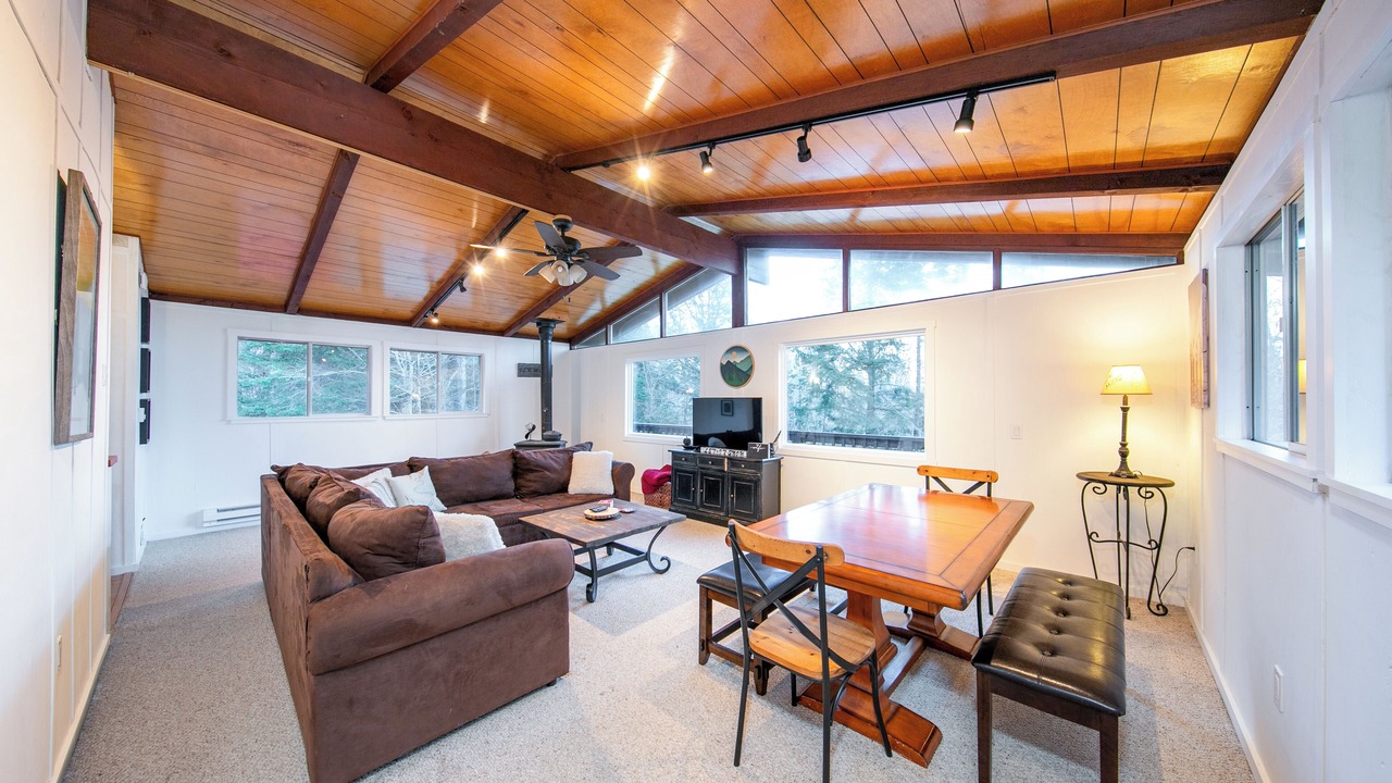 Photo of Livingroom in Windham