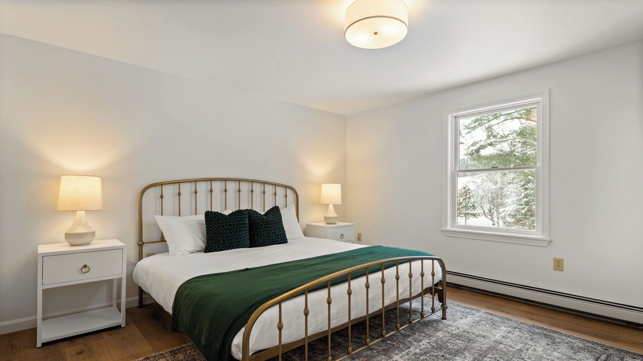Photo of Bedroom in Stowe Village Historic District