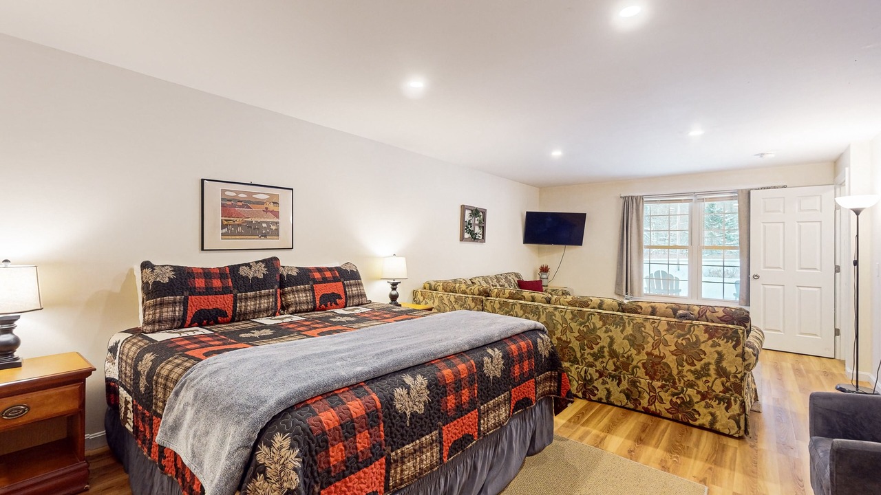 Photo of Bedroom in Jeffersonville