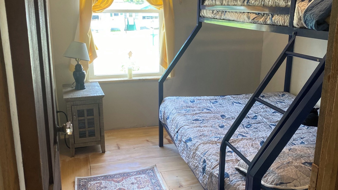 Photo of Bedroom in Jay