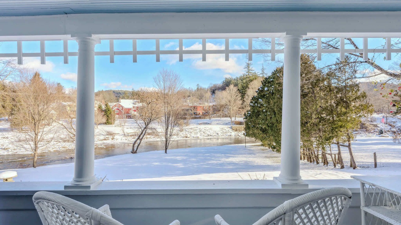 Photo of Outdoor in Woodstock