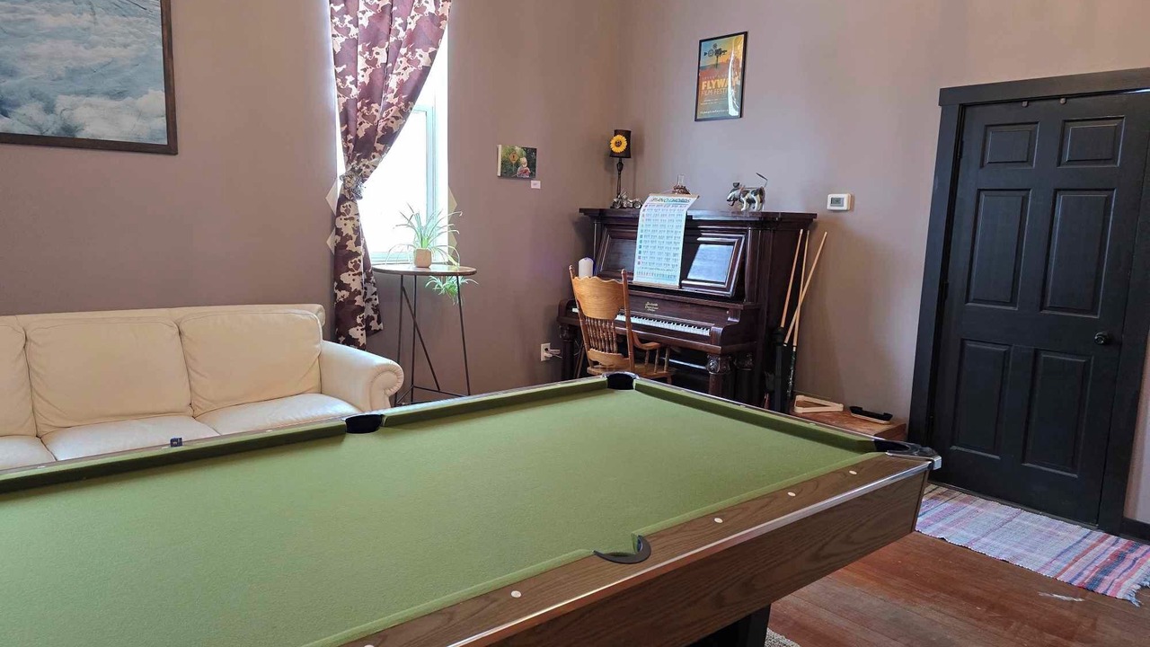 Photo of Bedroom in Hager City