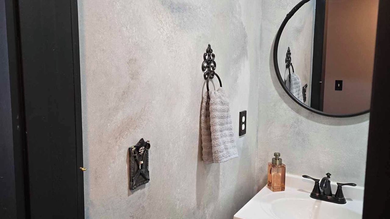 Photo of Bathroom in Hager City