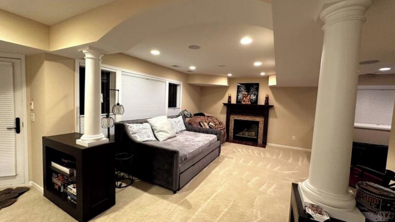 Photo of Livingroom in Shakopee