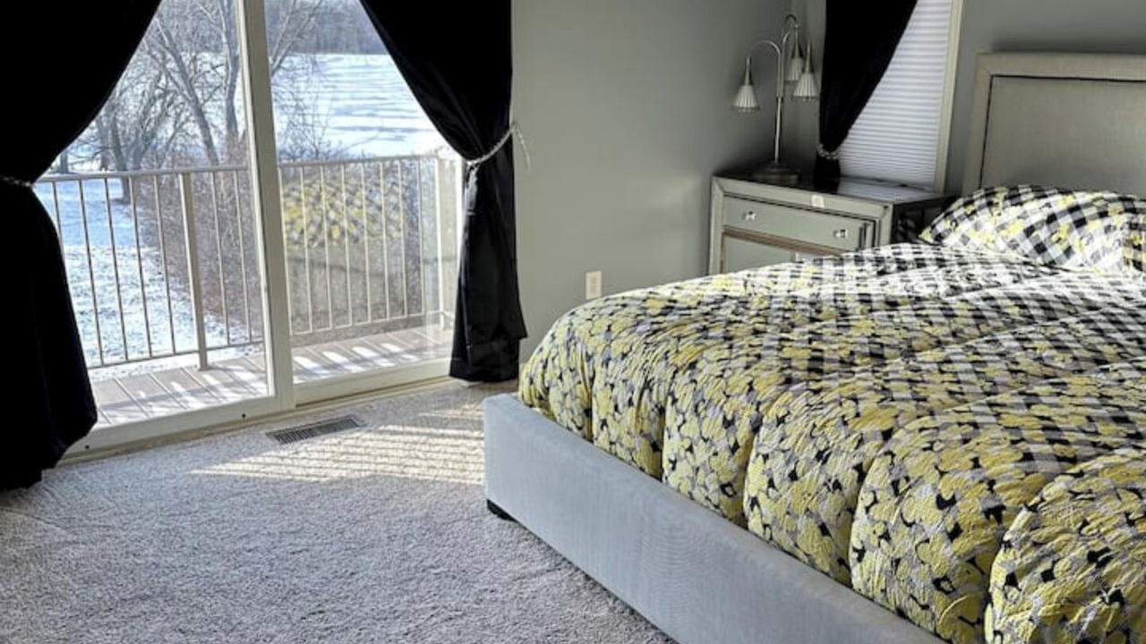 Photo of Bedroom in Shakopee