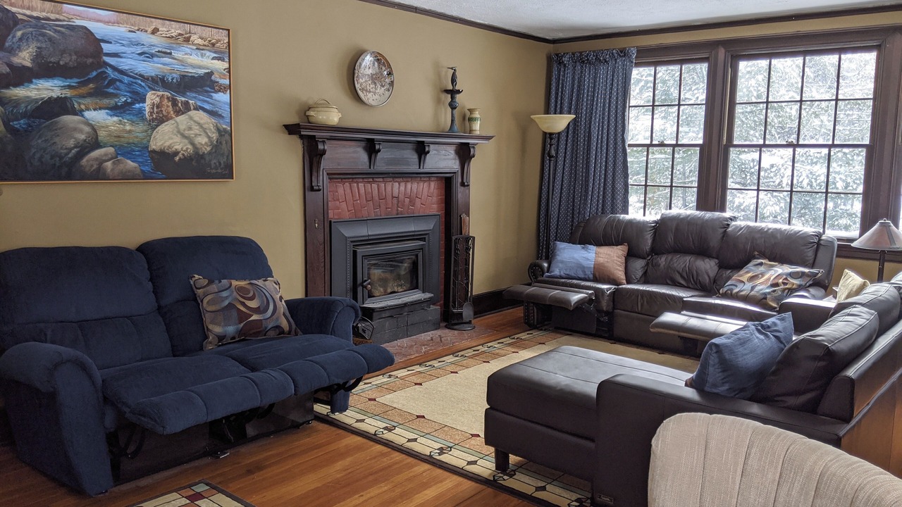Photo of Livingroom in Saranac Lake