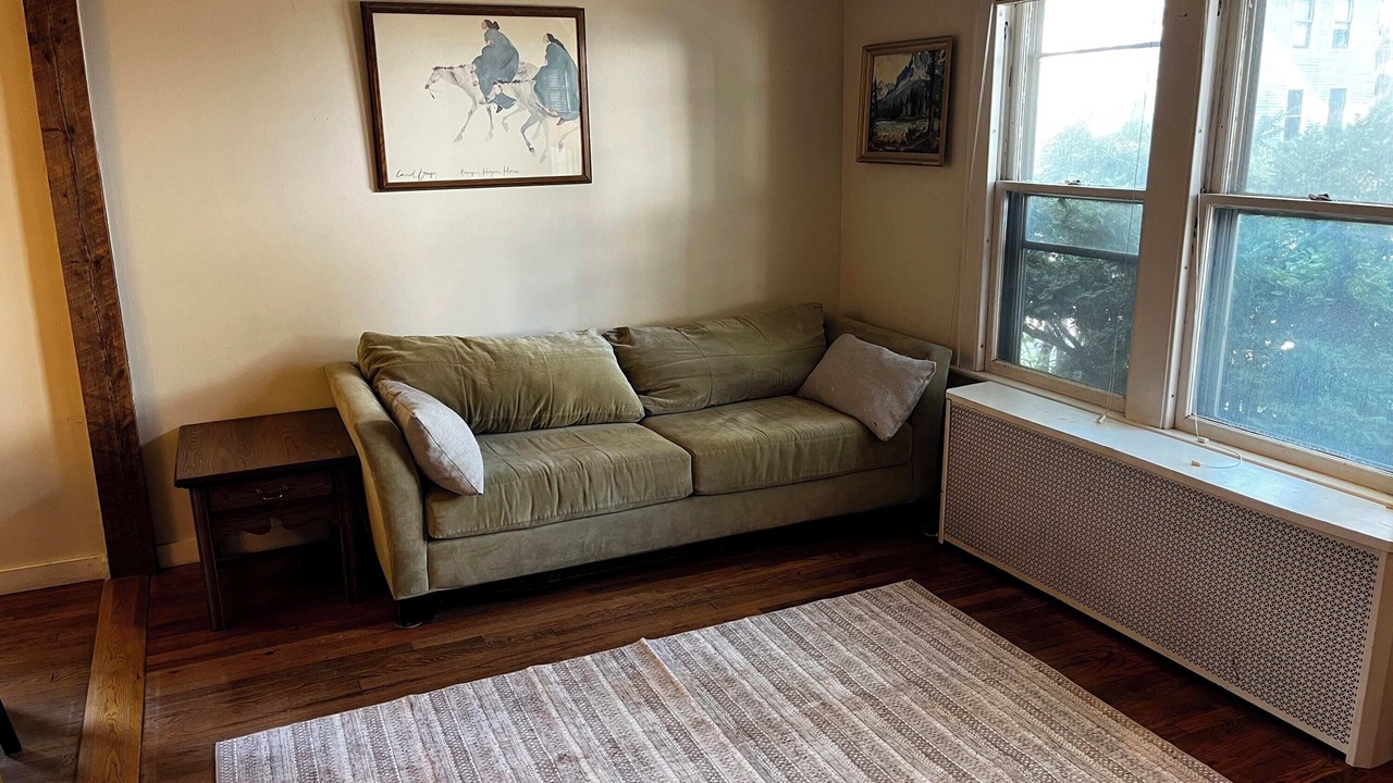 Photo of Livingroom in Old North End