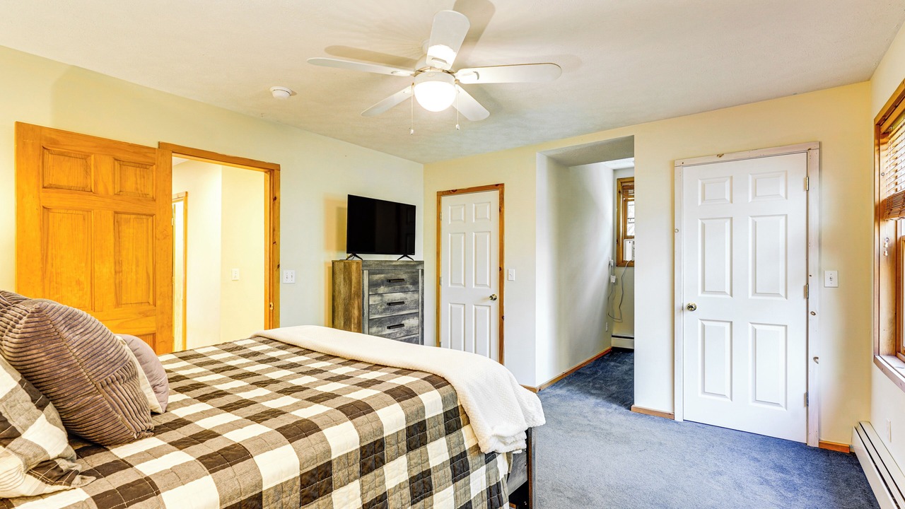 Photo of Bedroom in Old Forge