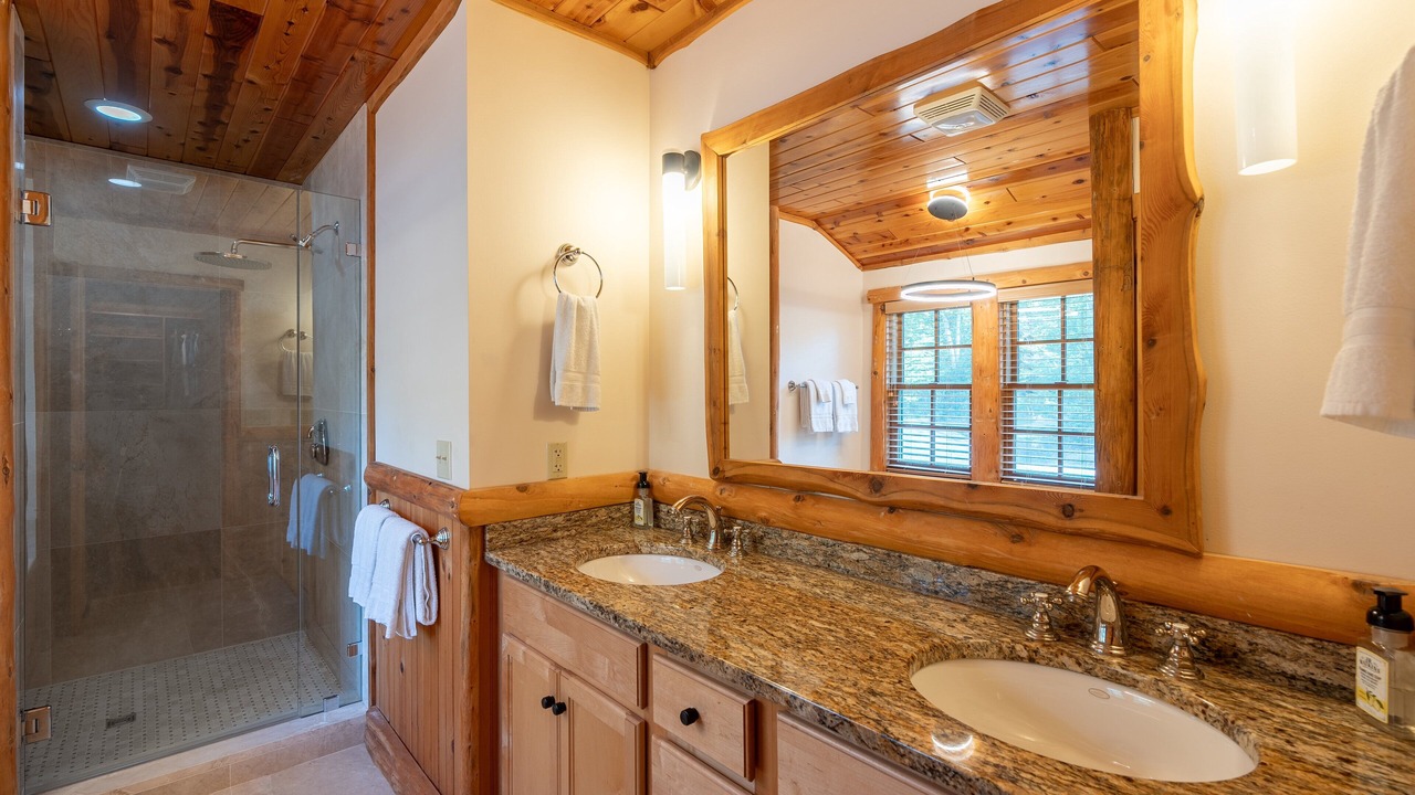 Photo of Bathroom in Lake Placid