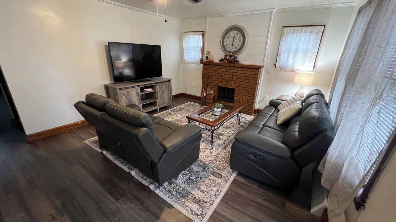 Photo of Livingroom in Steubenville