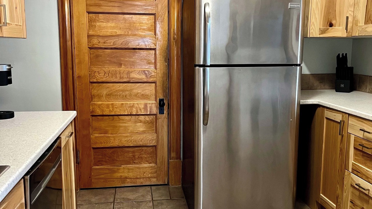 Photo of Kitchen in Summit - University