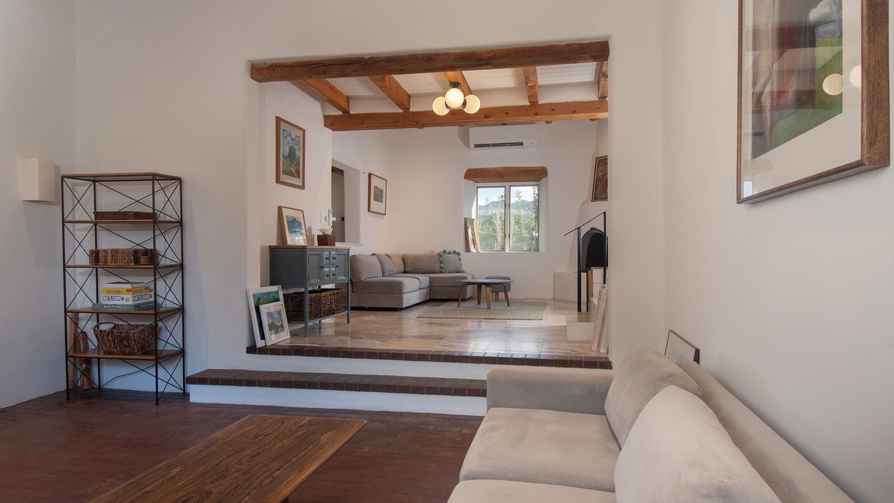 Photo of Bedroom in Tesuque