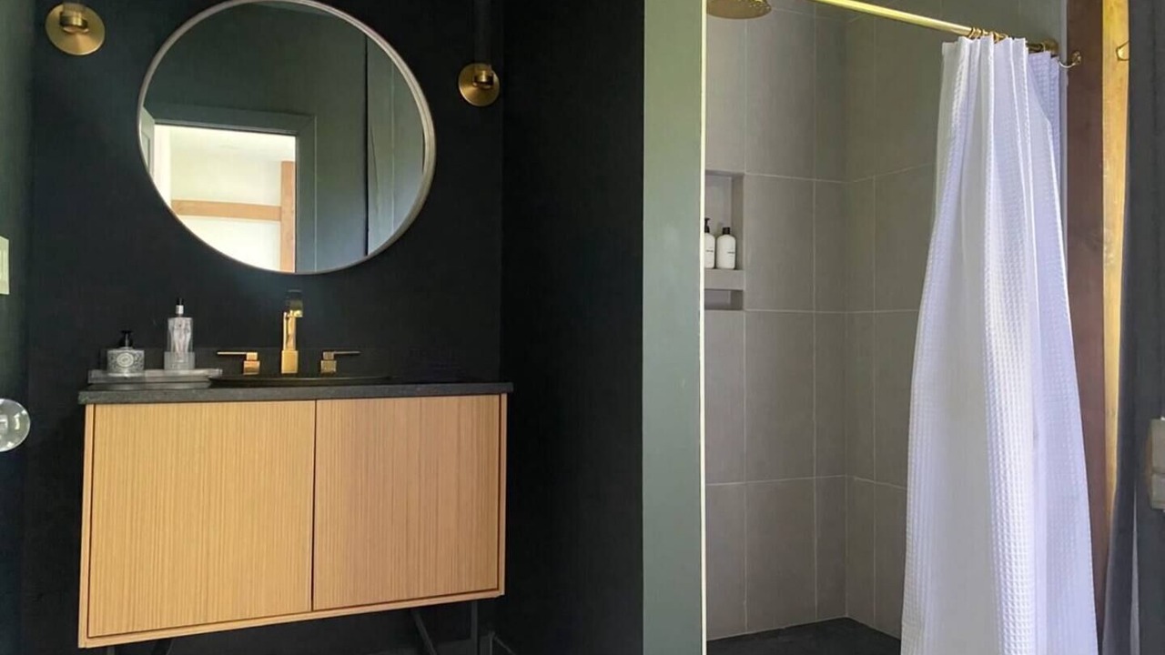 Photo of Bathroom in Becket