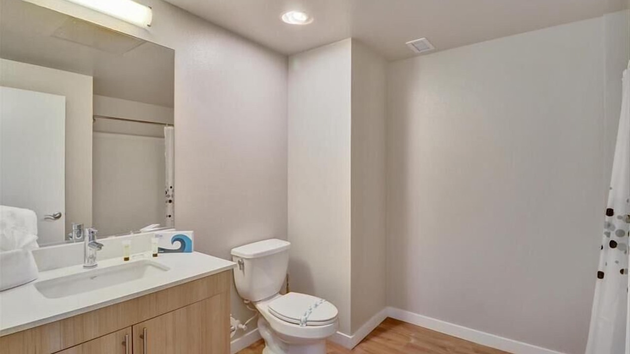 Photo of Bathroom in Woodbury