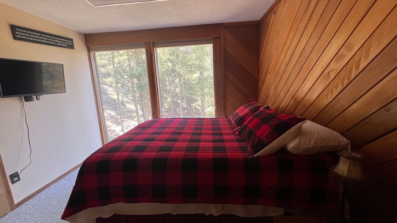 Photo of Bedroom in Angel Fire