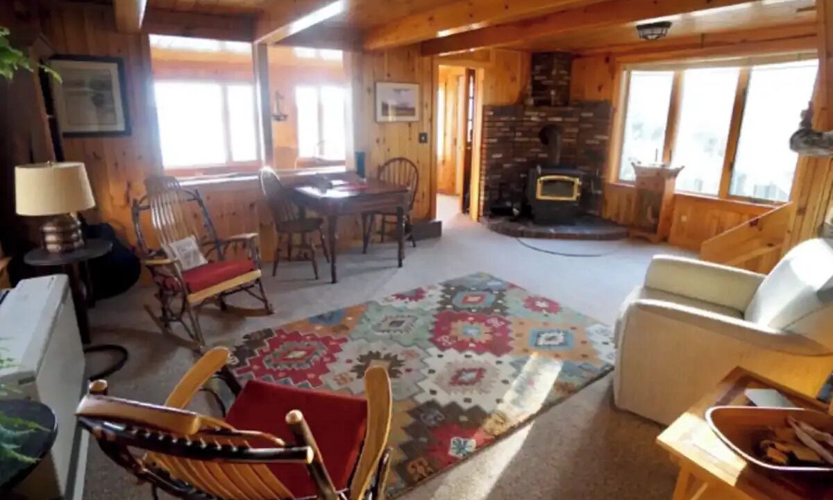Photo of Livingroom in Greenville Junction