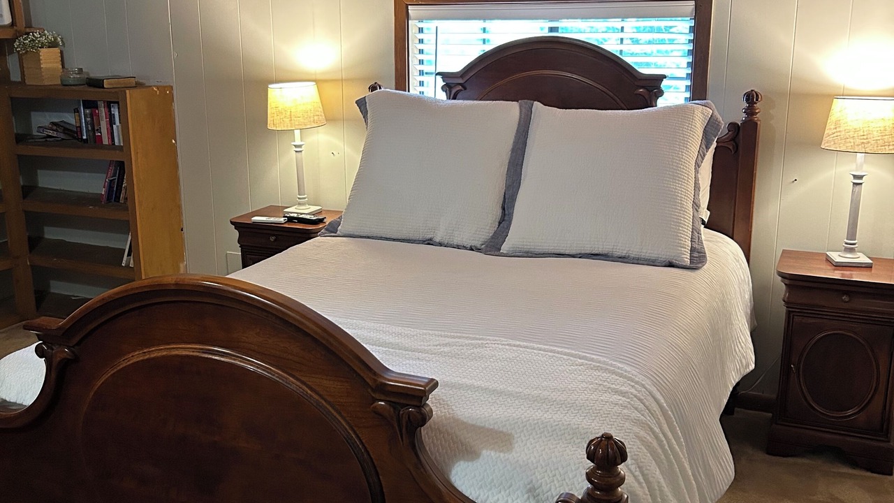 Photo of Bedroom in Wilburn
