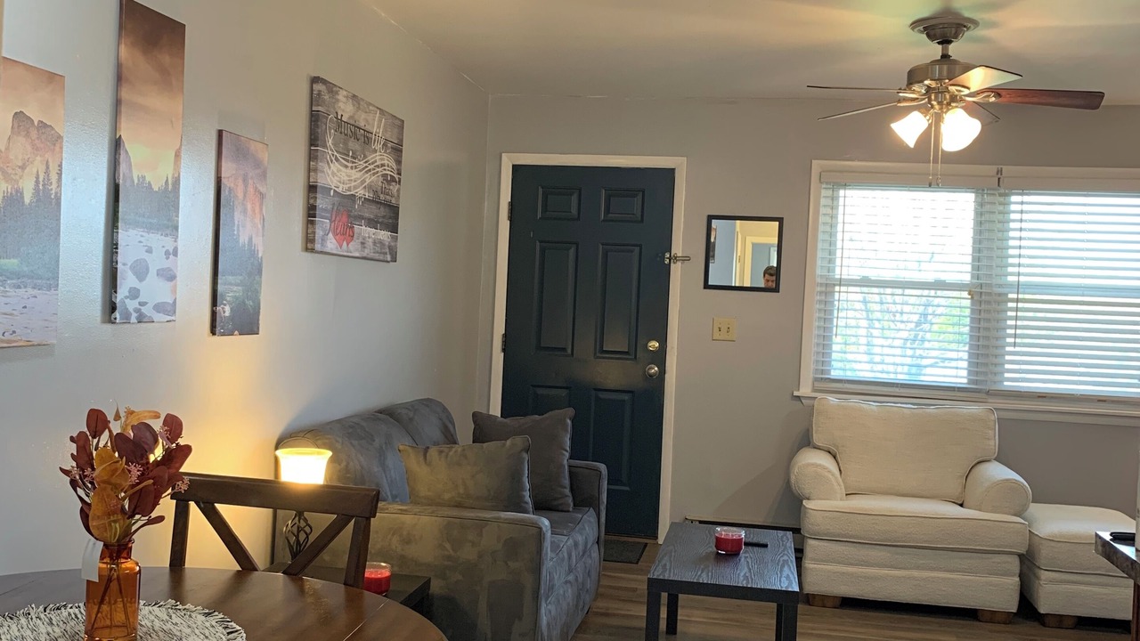 Photo of Livingroom in Plattsburgh