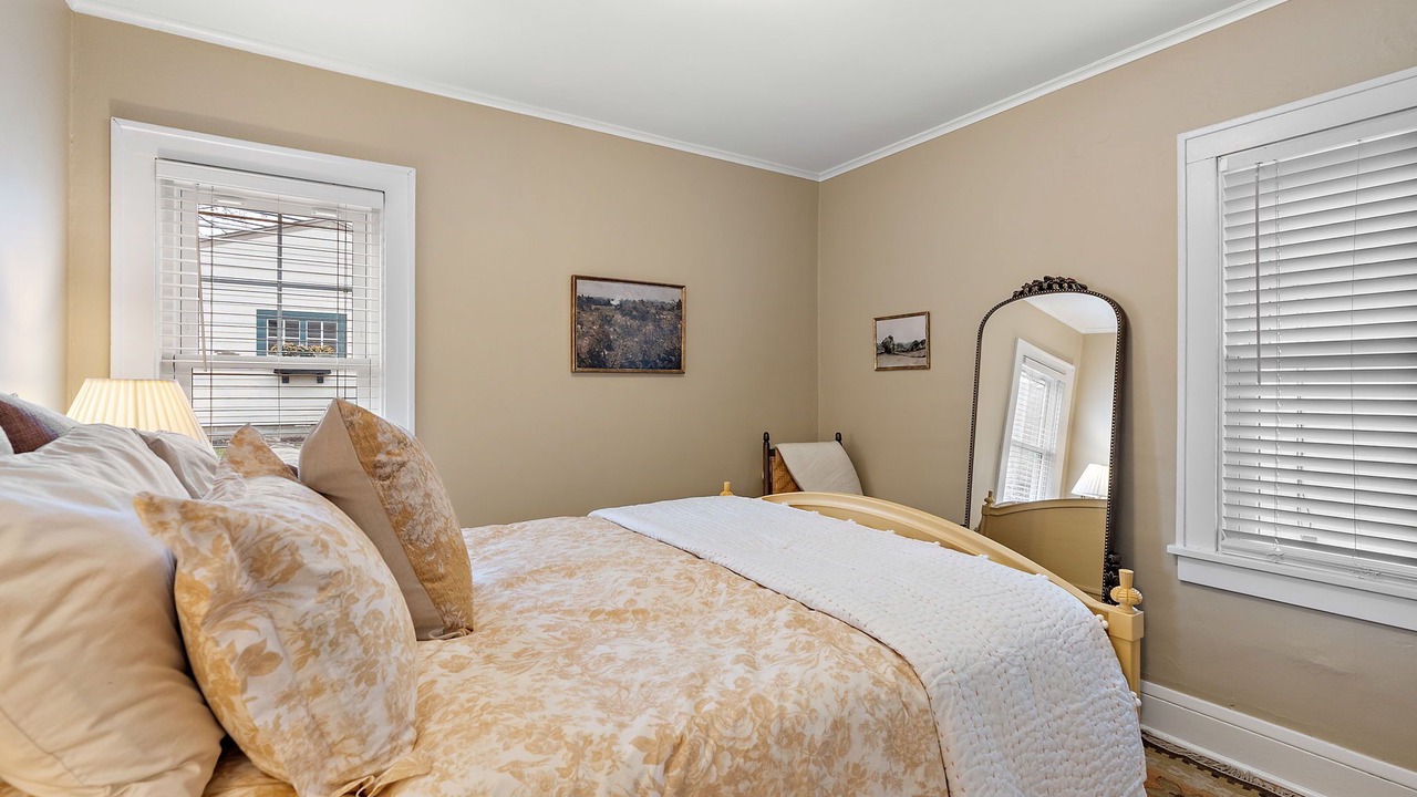 Photo of Bedroom in Fulton
