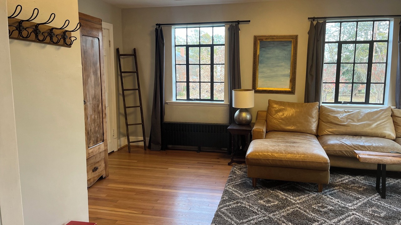 Photo of Livingroom in Bellevue