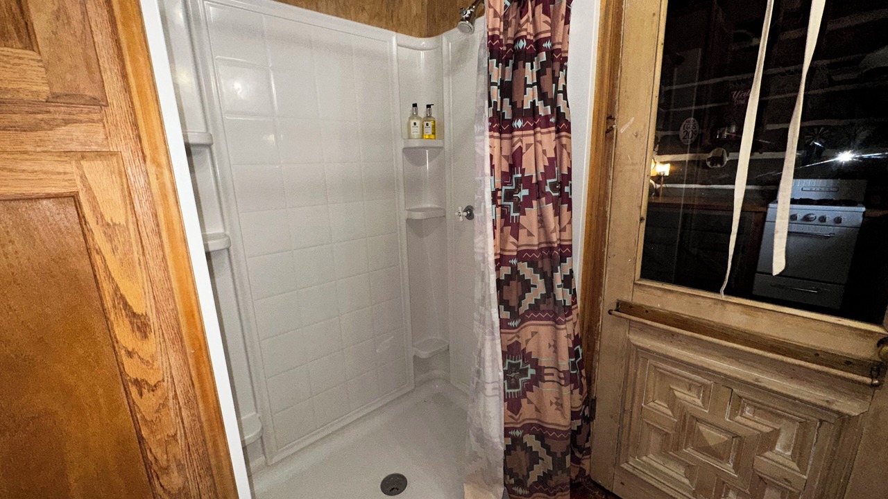 Photo of Bathroom in Placitas
