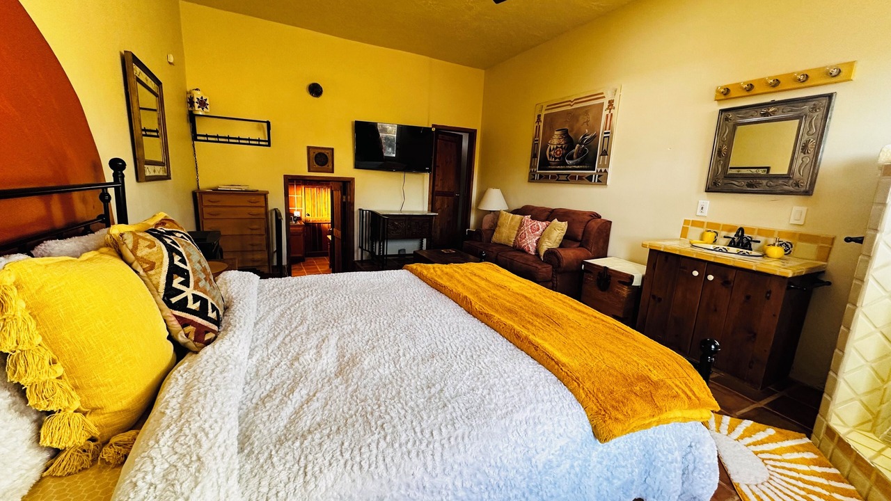 Photo of Bedroom in Placitas