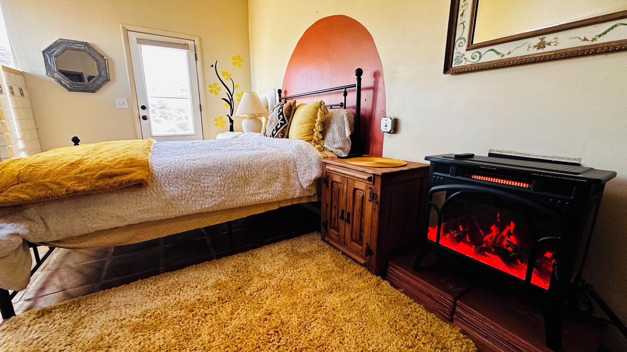 Photo of Bedroom in Placitas