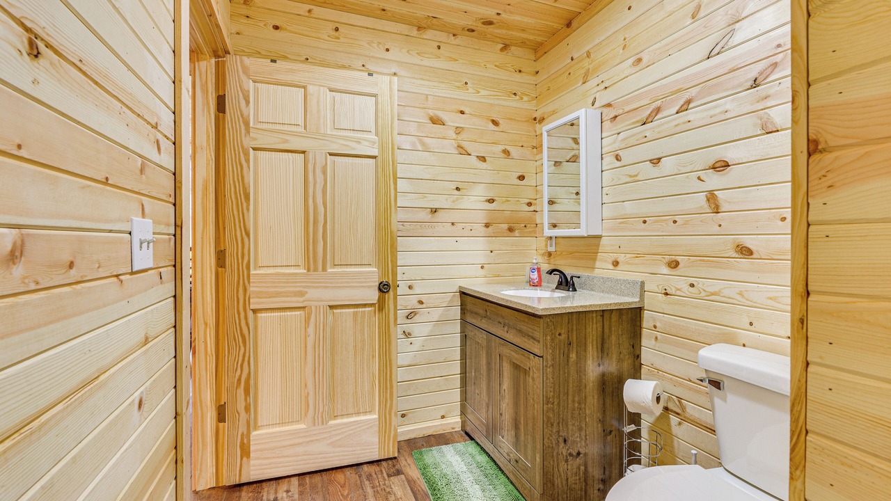 Photo of Bathroom in Marlinton