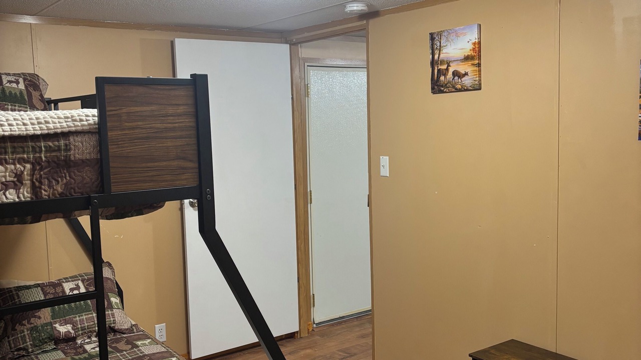 Photo of Bedroom in Valley Head