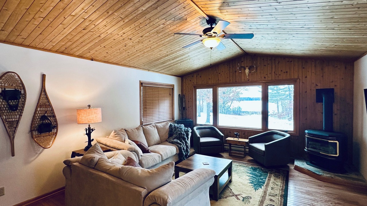Photo of Livingroom in Brainerd