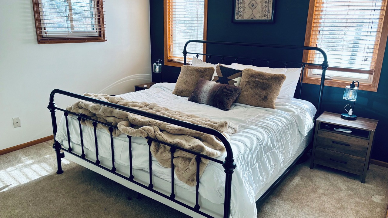 Photo of Bedroom in Brainerd