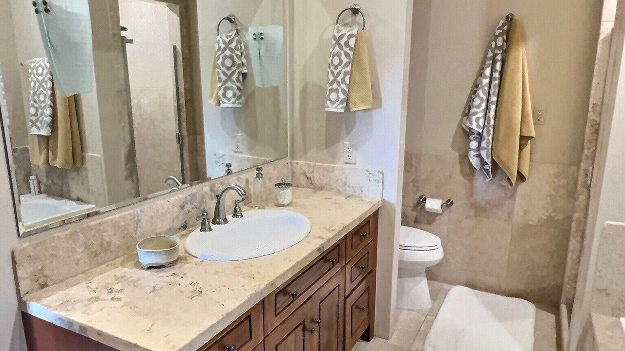 Photo of Bathroom in Lamy