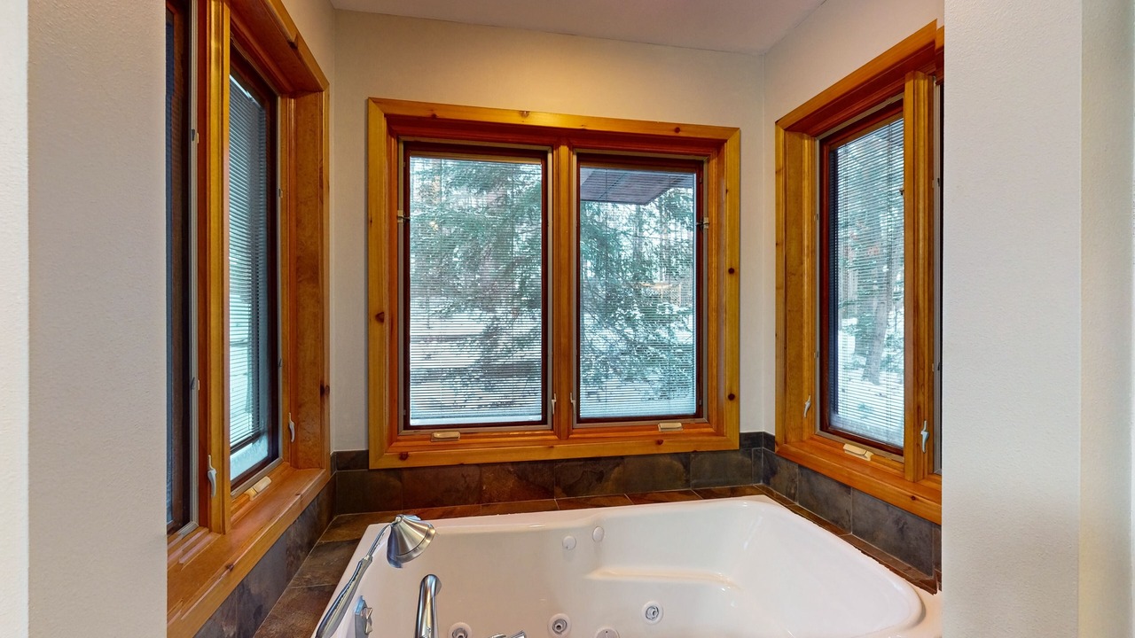 Photo of Bathroom in Lake Tomahawk