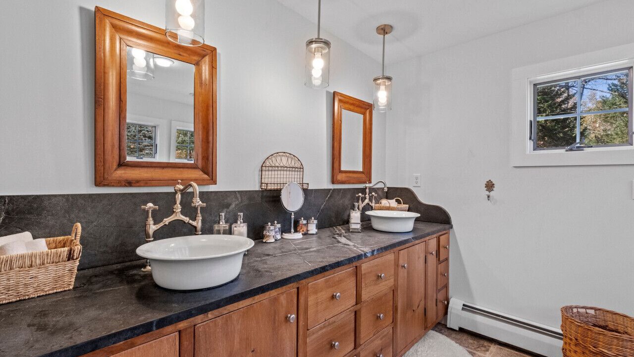 Photo of Bathroom in Wardsboro