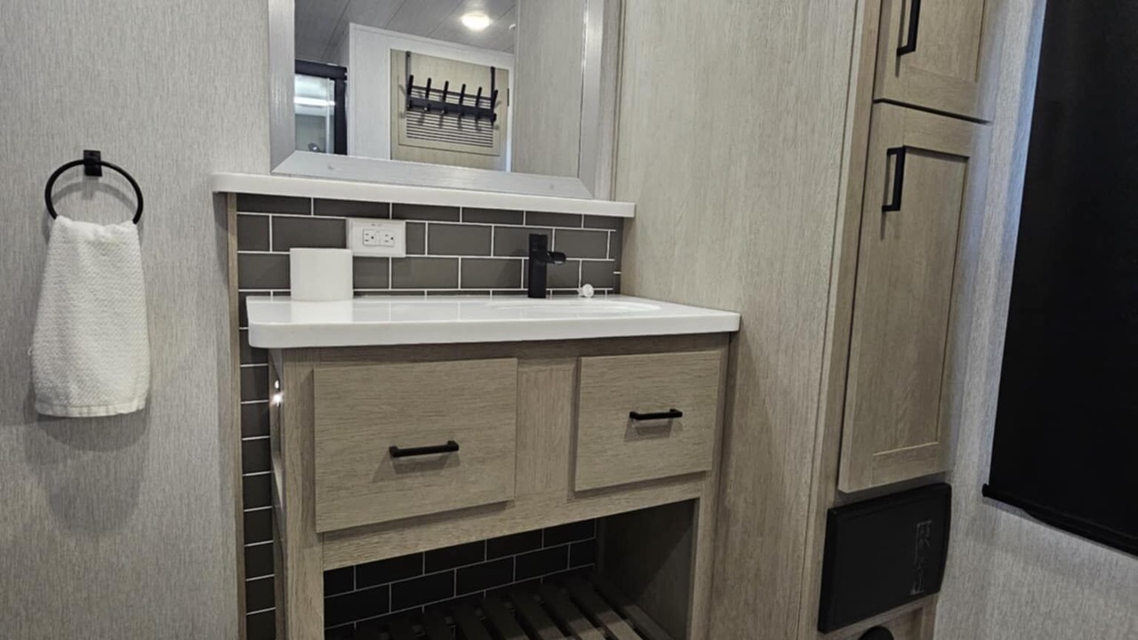 Photo of Bathroom in Central Bridge