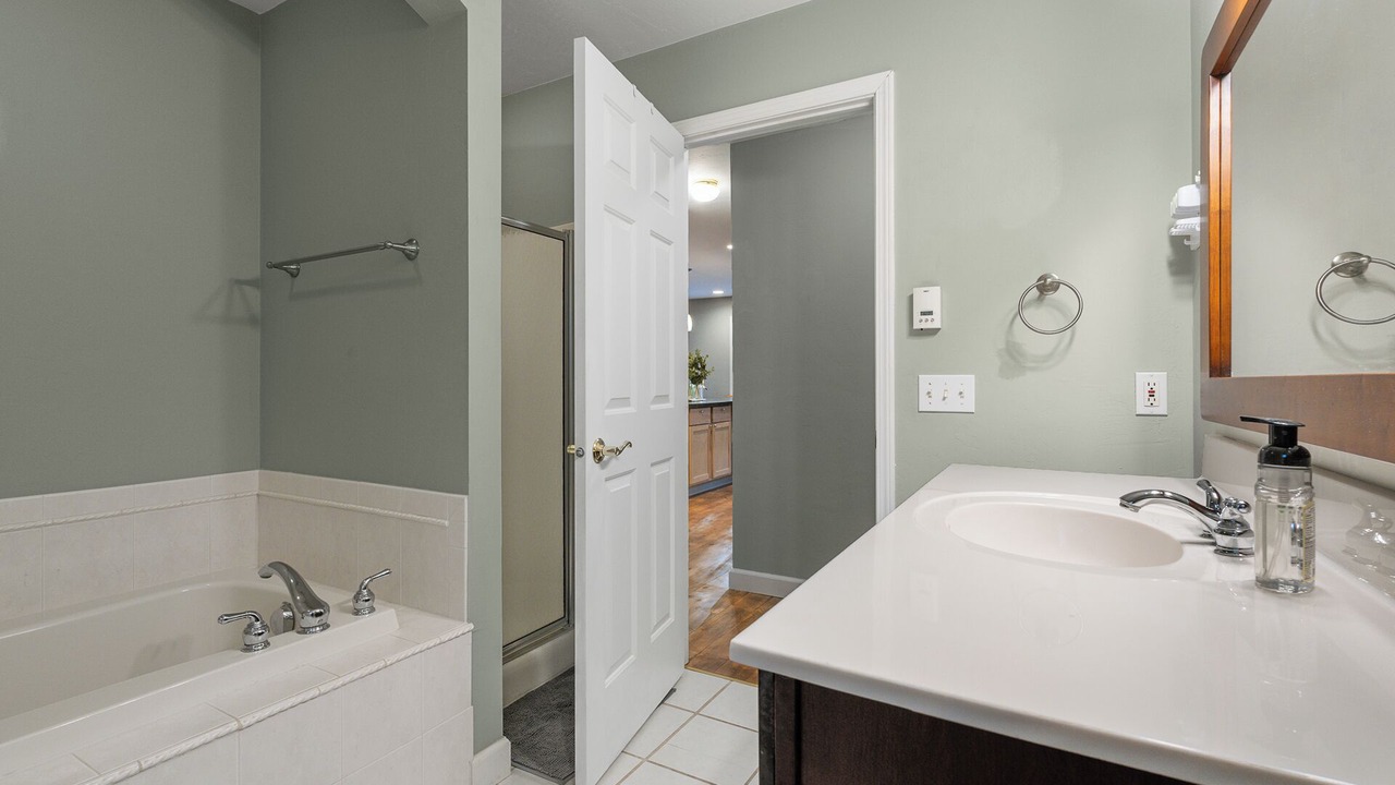 Photo of Bathroom in Sturgeon Bay