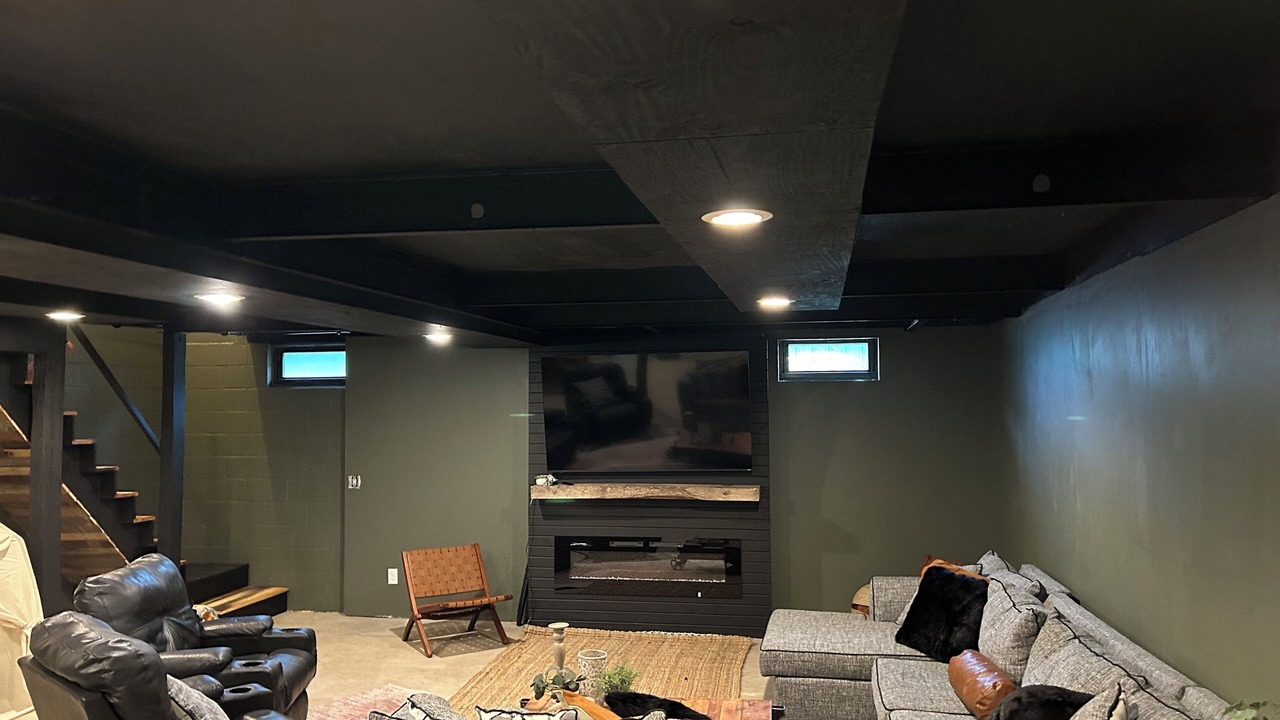 Photo of Livingroom in New Auburn