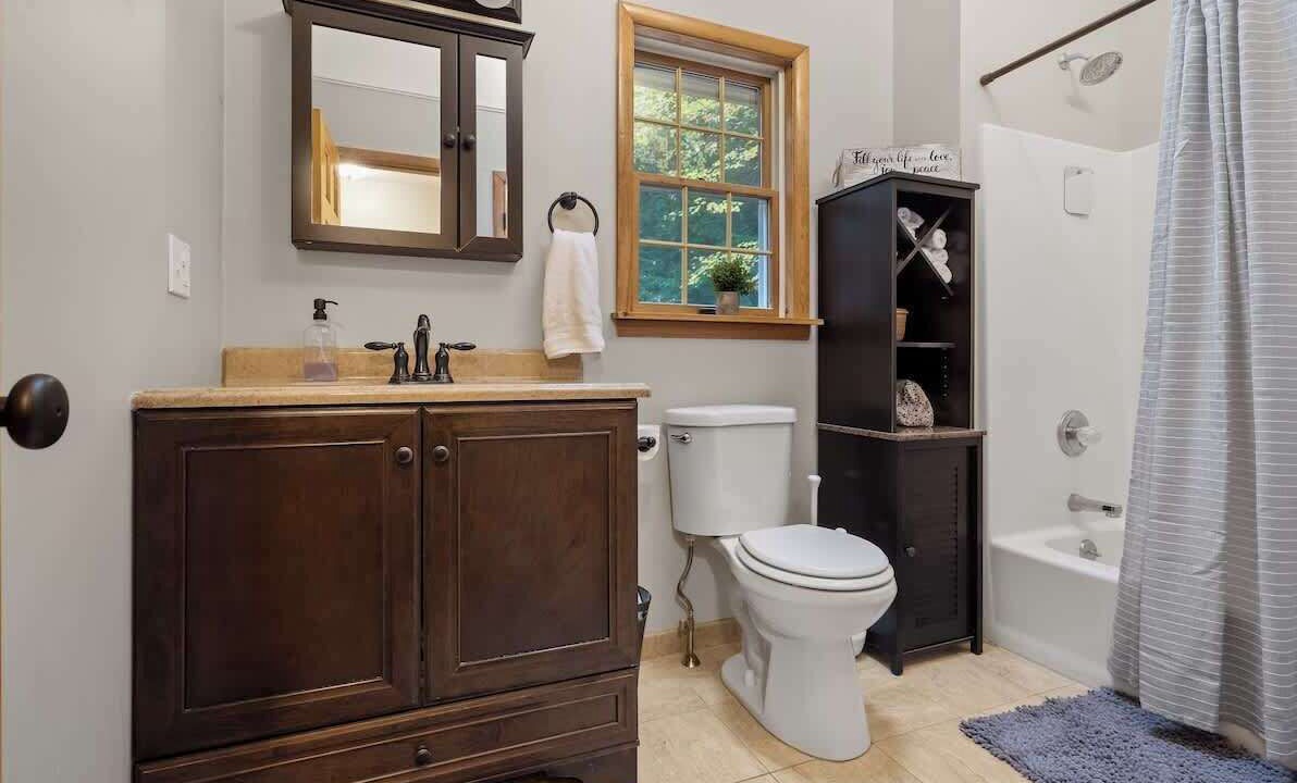 Photo of Bathroom in Wardsboro