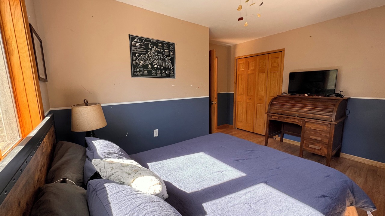 Photo of Bedroom in Cook